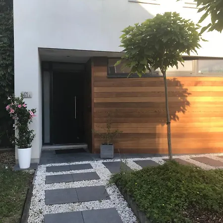 La Cosy - Votre Pause Arboree Bed & Breakfast 3*